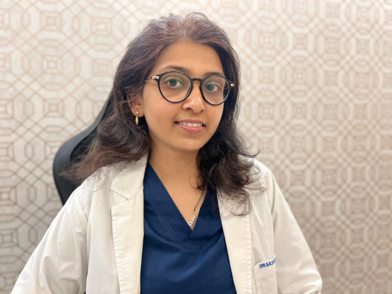 Dr Saylee Mulkalwar expert dentist in Pimple Gurav